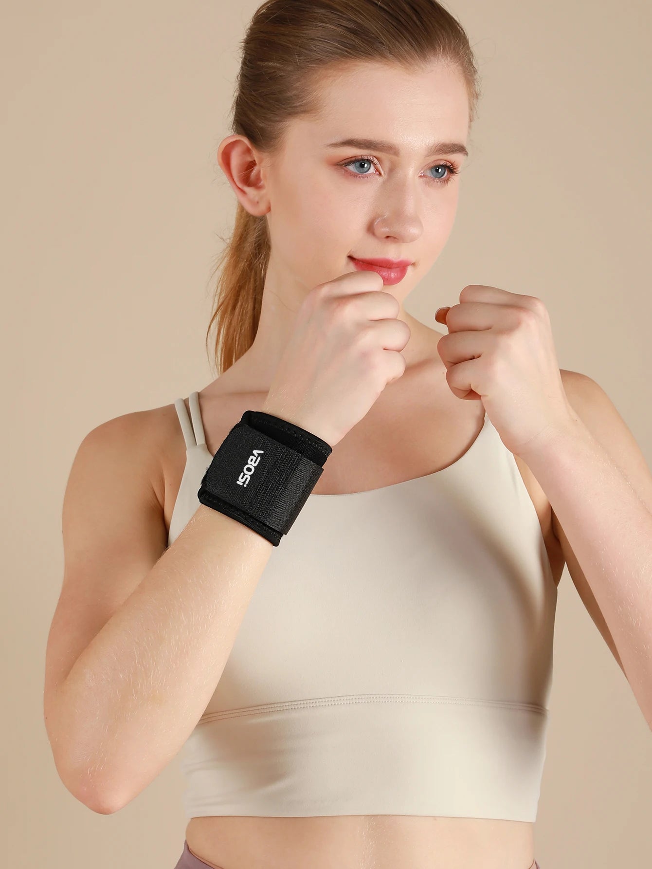 1 Piece Adjustable Lightweight Wrist Support for Weightlifting Squat Kettlebell